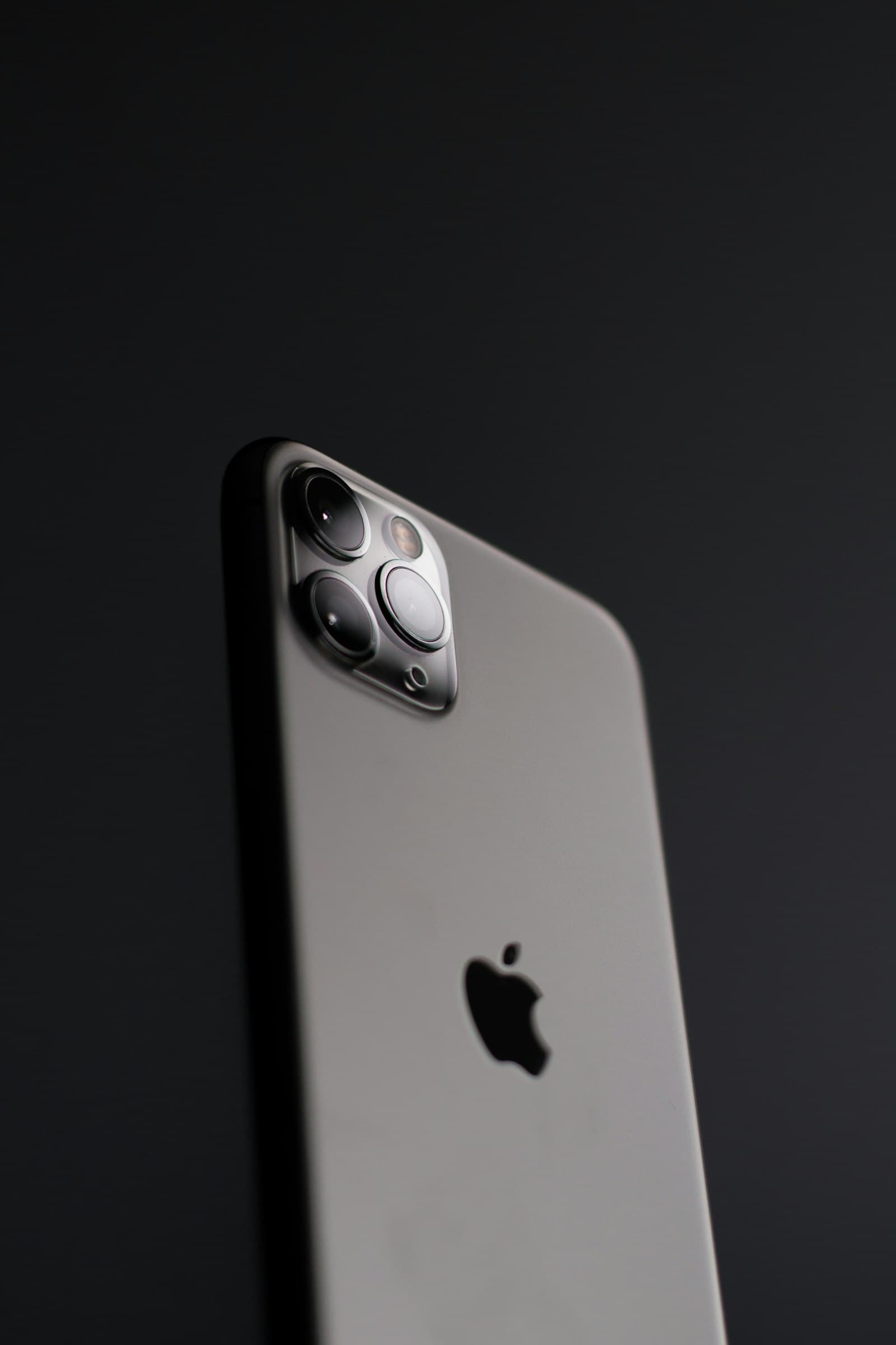 Smartphones — Up to 22% OFF